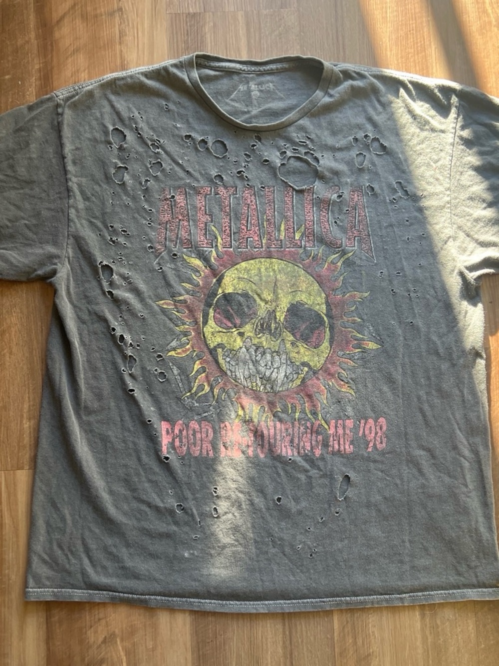 Metallica Short Sleeve Graphic Tee - Distressed Gray
